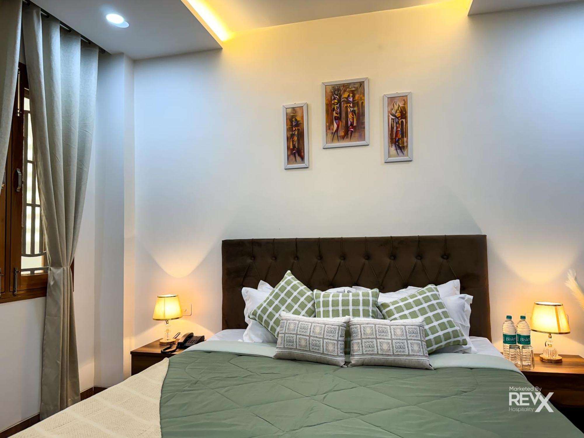 Guru Sadan A Luxe Stay Ayodhya Exterior photo